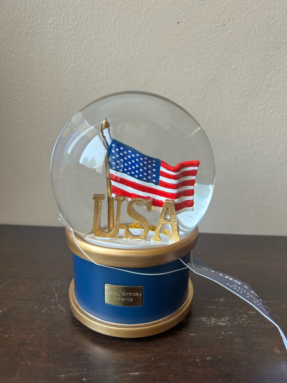 New Stars & Stripes Americana Snowglobe Happy Birthday America July 4th Flag - Picture 2 of 4